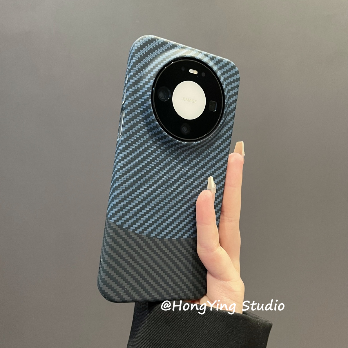 新款高级感碳钎维纹理适用华为mate80promax手机壳mate80内置磁吸