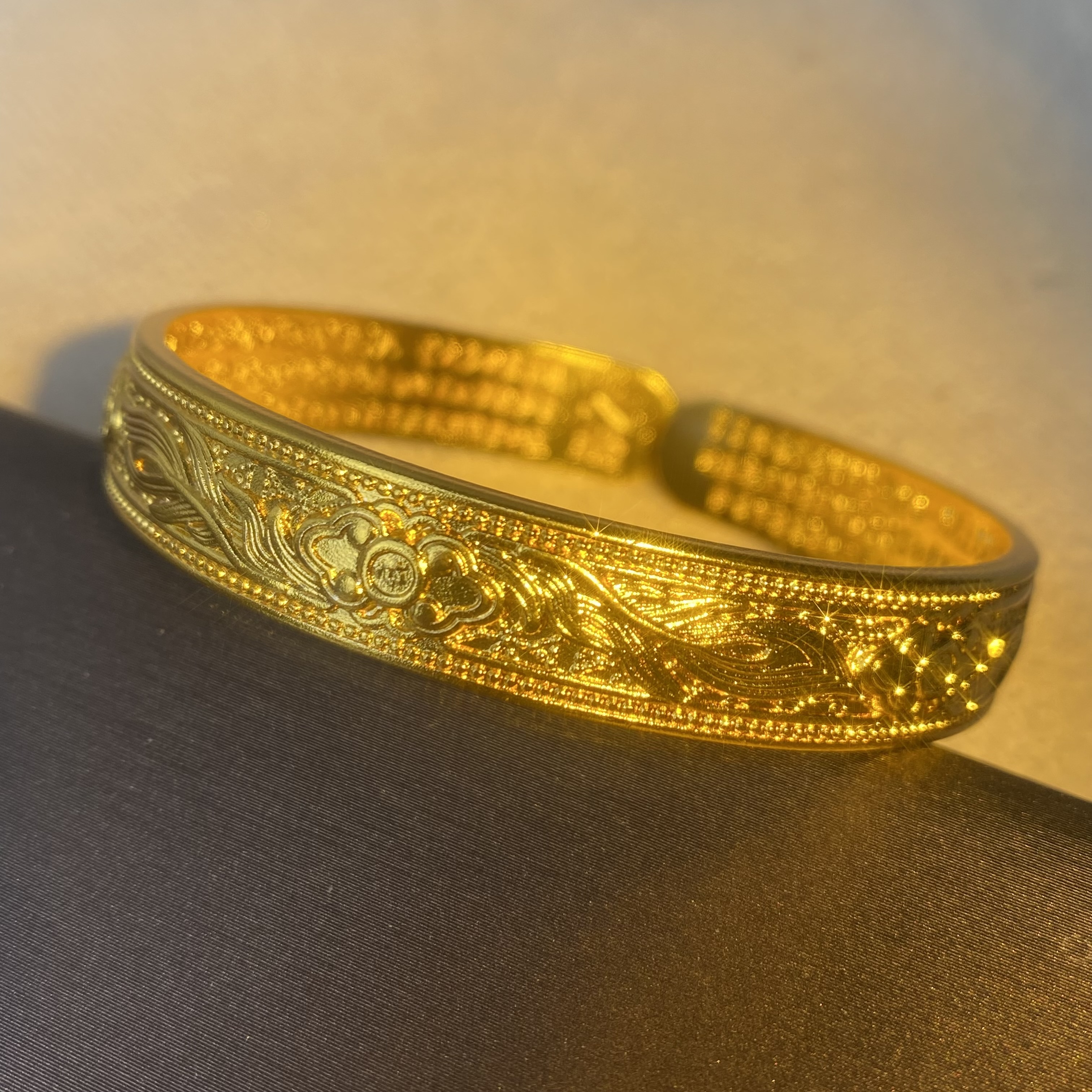 6728手镯--轻奢时尚设计首饰送礼盒