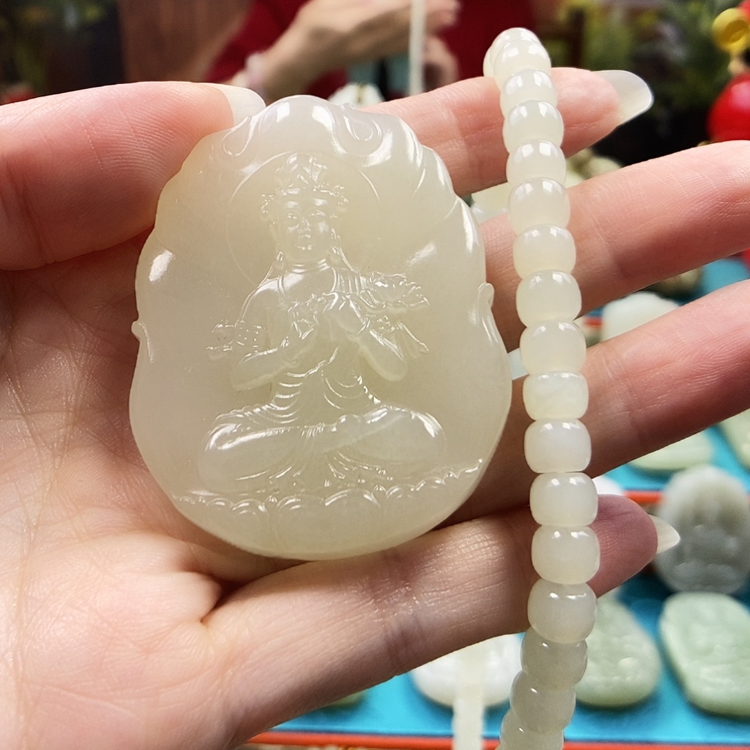 和田玉未镶嵌颈饰005莲花观音