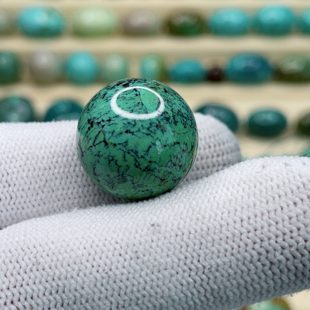 未镶嵌绿松石珠宝奇石