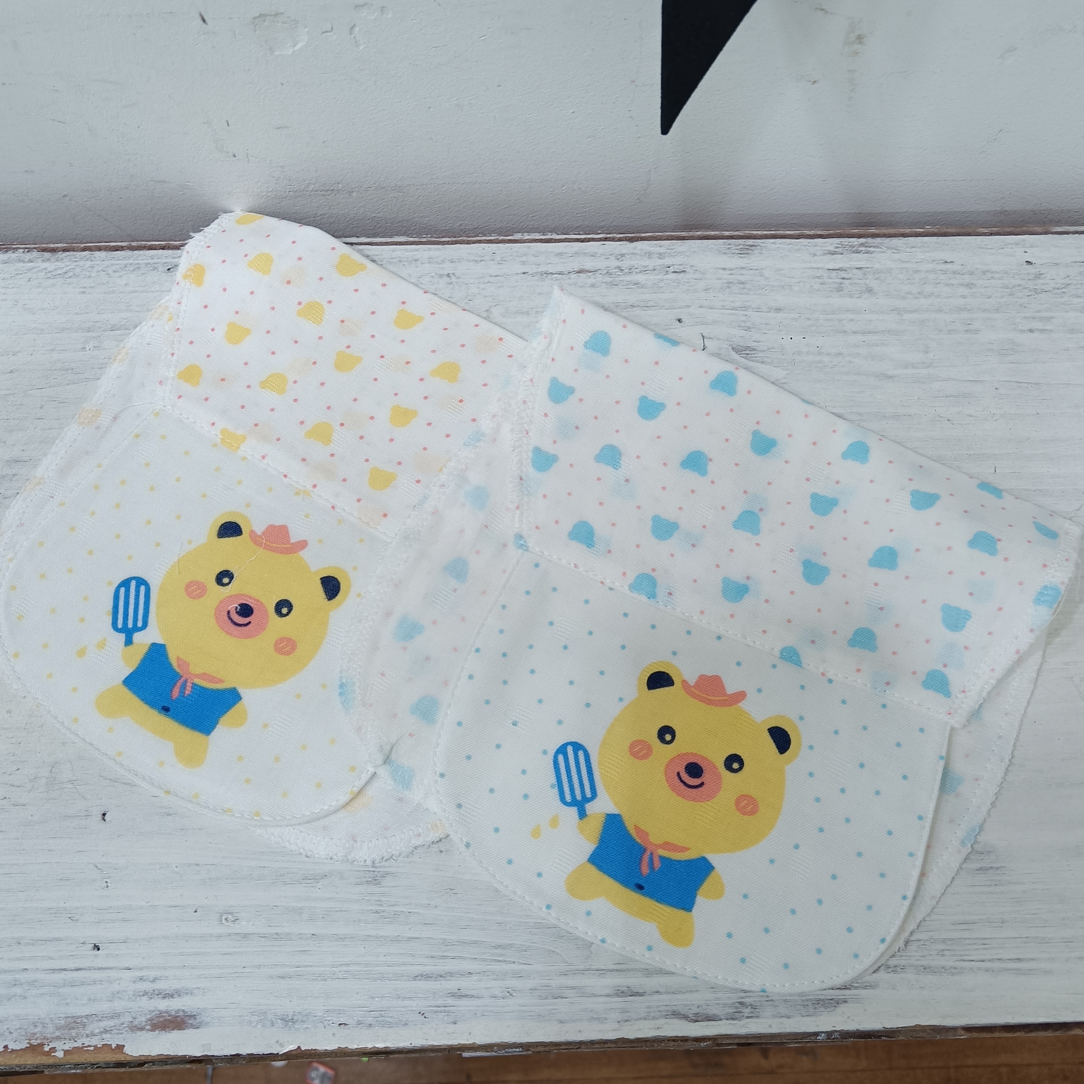 E76/2条/男童纯棉隔汗巾/1-3岁/尺寸26*19