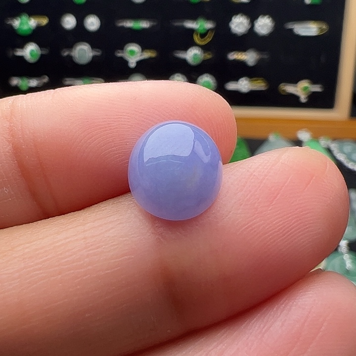 翡翠未镶嵌颈饰蛋9.4