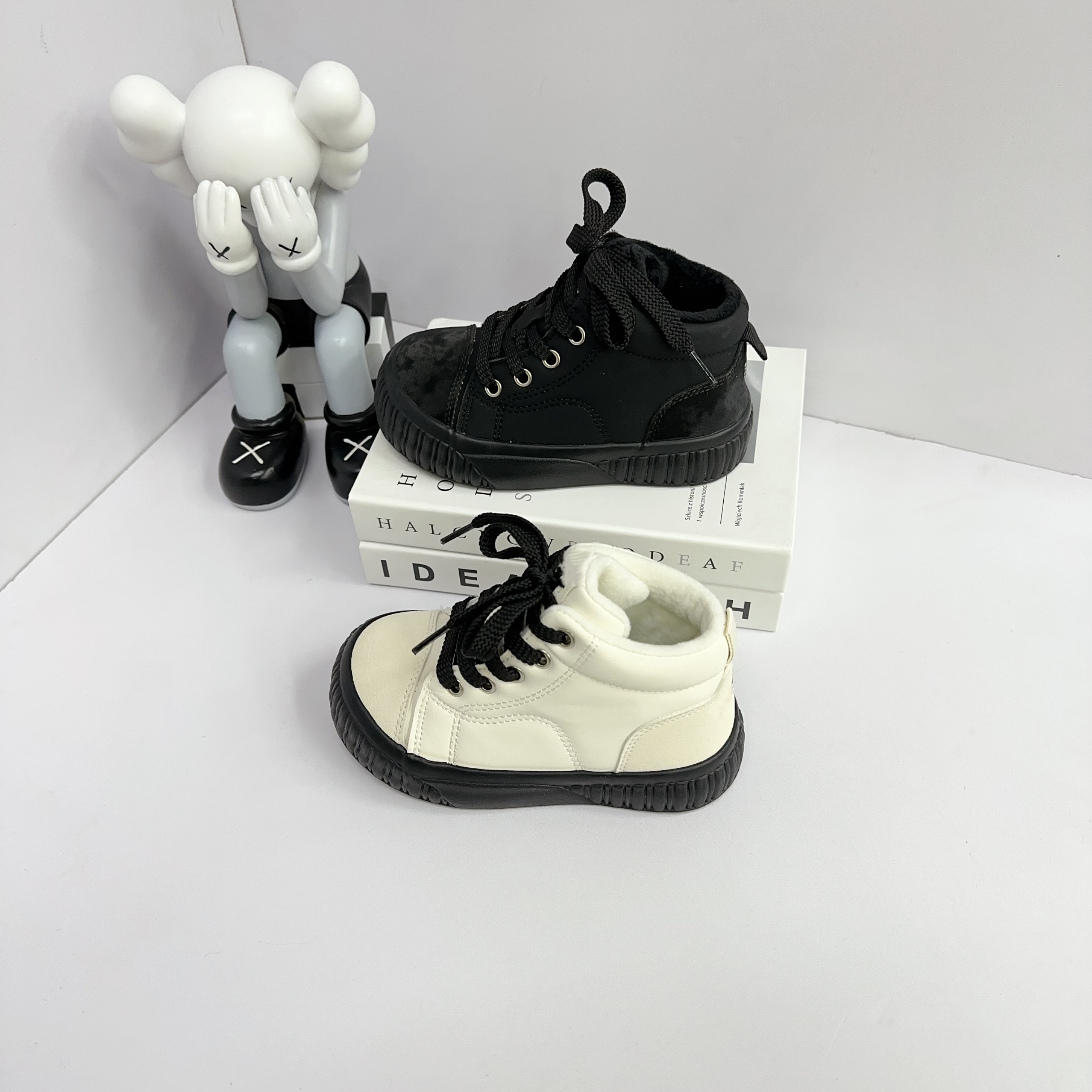 012儿童新款男童高帮二棉板鞋儿童运动鞋软底冬季加绒女孩