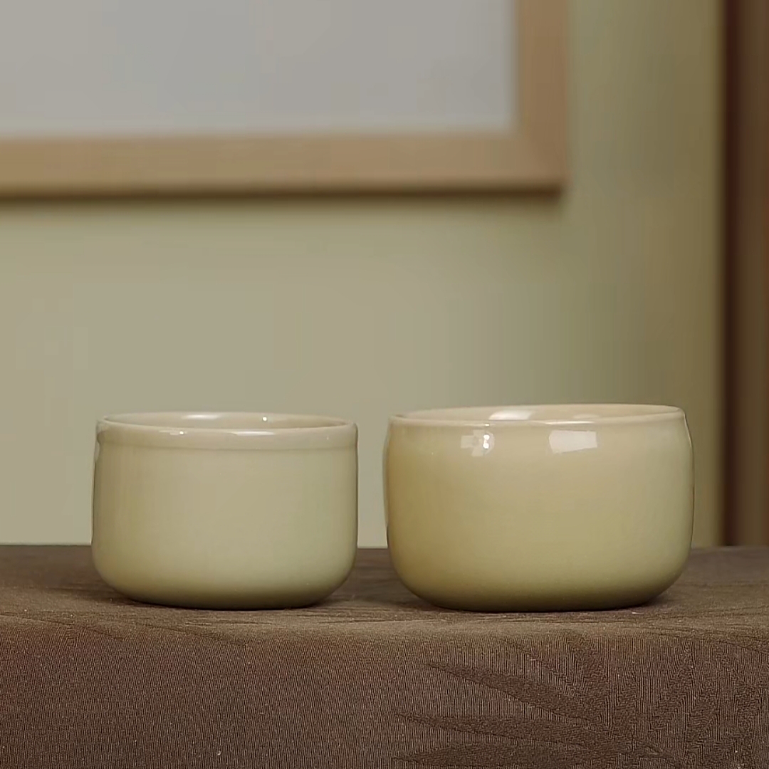 米色玉石感高润度感直壁杯陈卫武龙泉青瓷主人杯单杯陶瓷