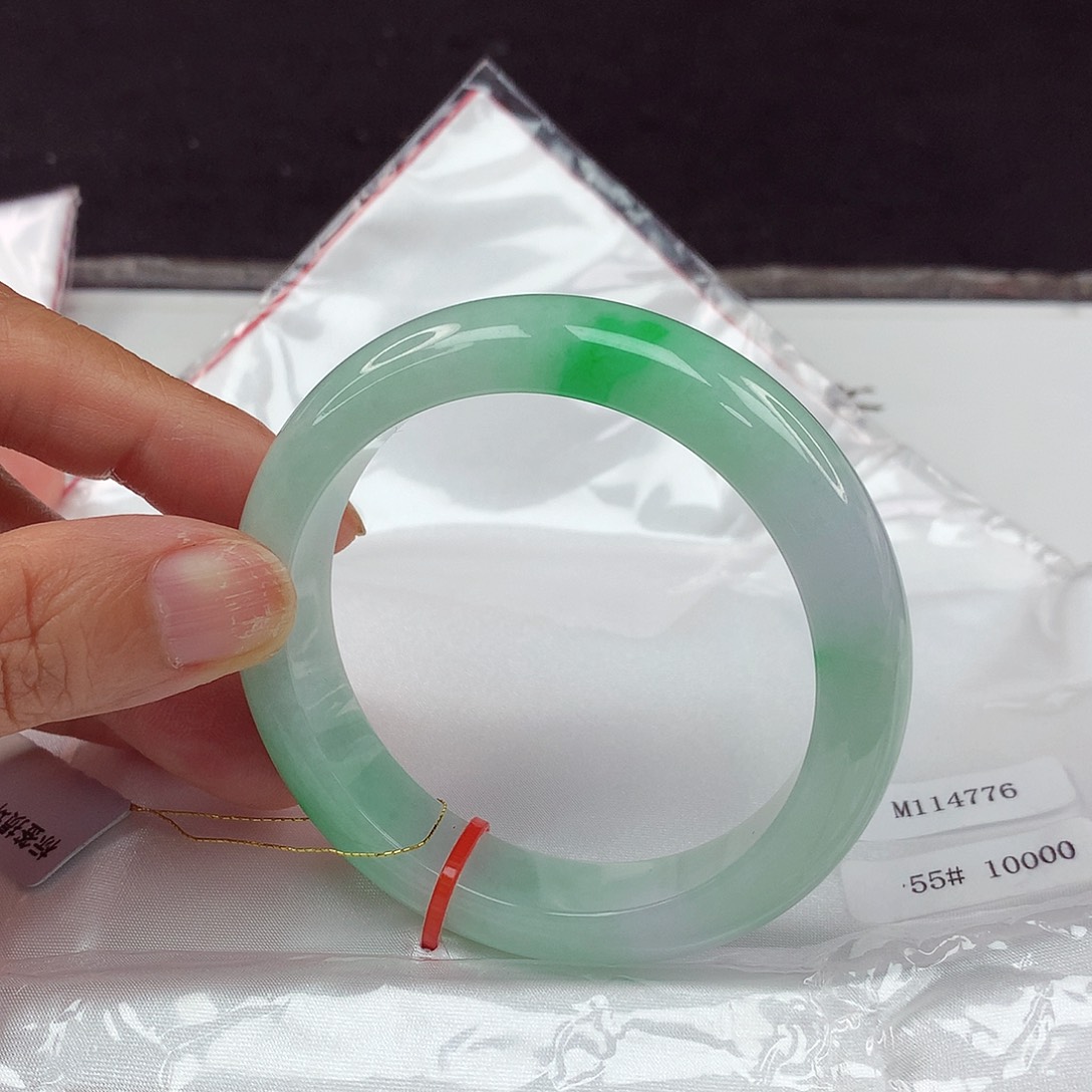 翡翠手镯未镶嵌55圈4776