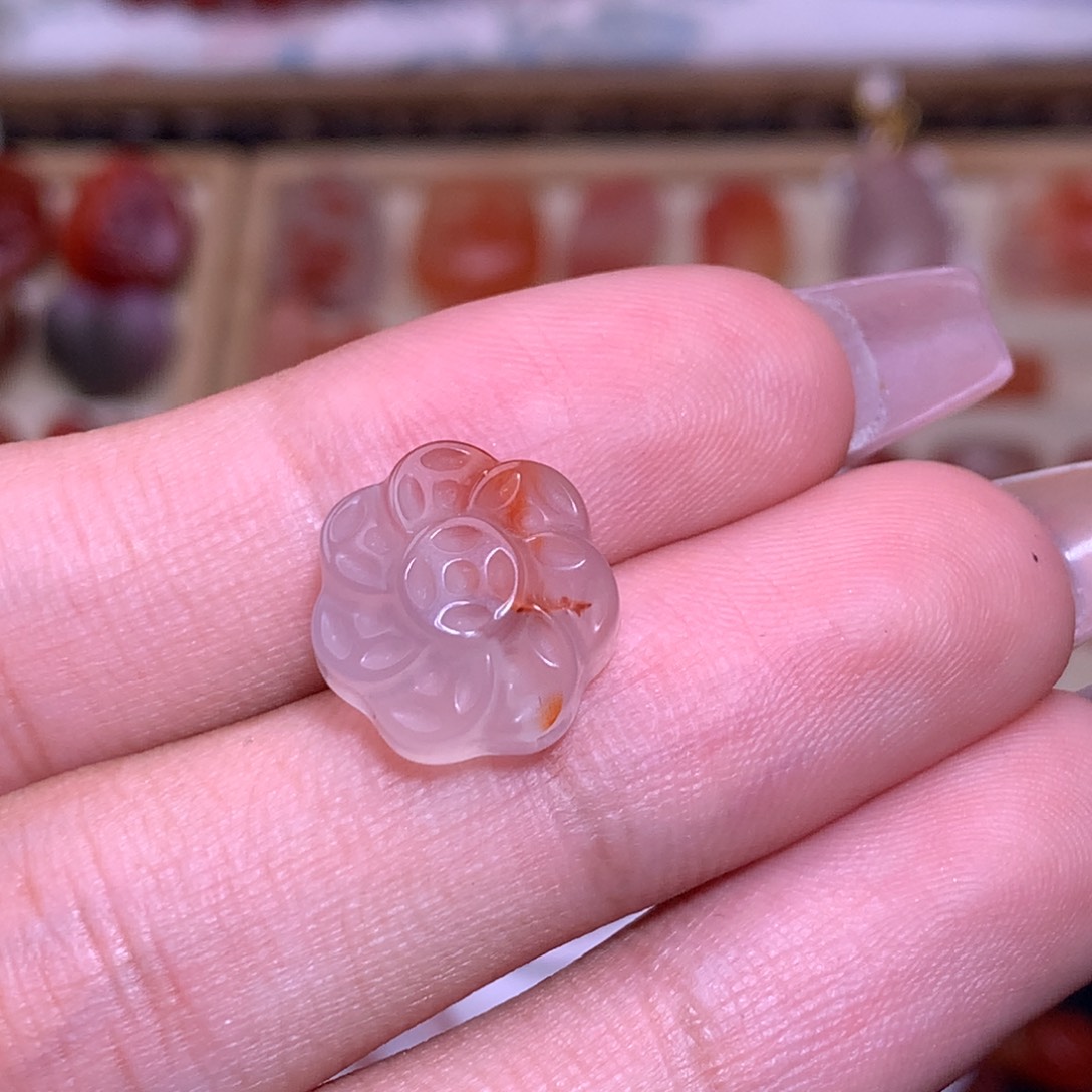 南红玛瑙未镶嵌珠宝半成品298