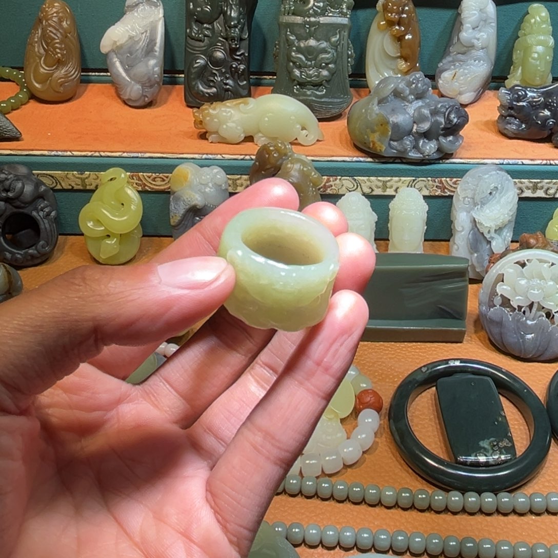 @***1和田玉未镶嵌挂件