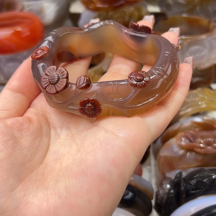 玛瑙/玉髓手镯未镶嵌熟****人一共500