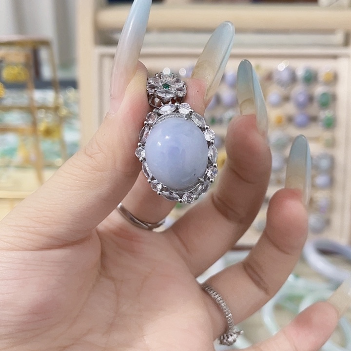 颈饰未镶嵌翡翠天然翡翠A货