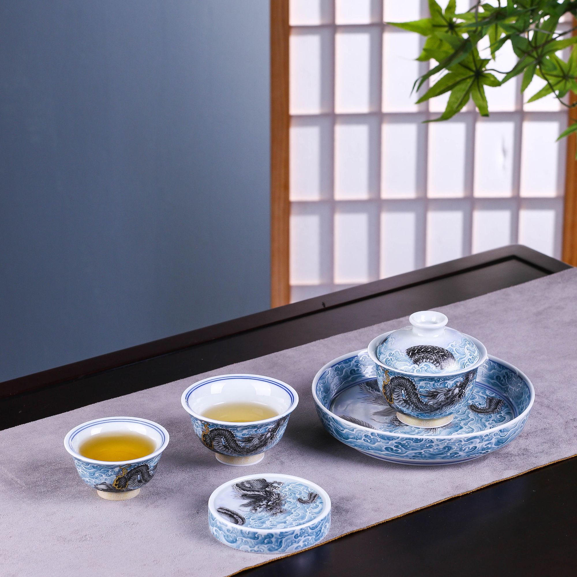 景德镇粉彩蓝底四海龙壶承盖碗主人杯五件套花纹龙纹礼盒装