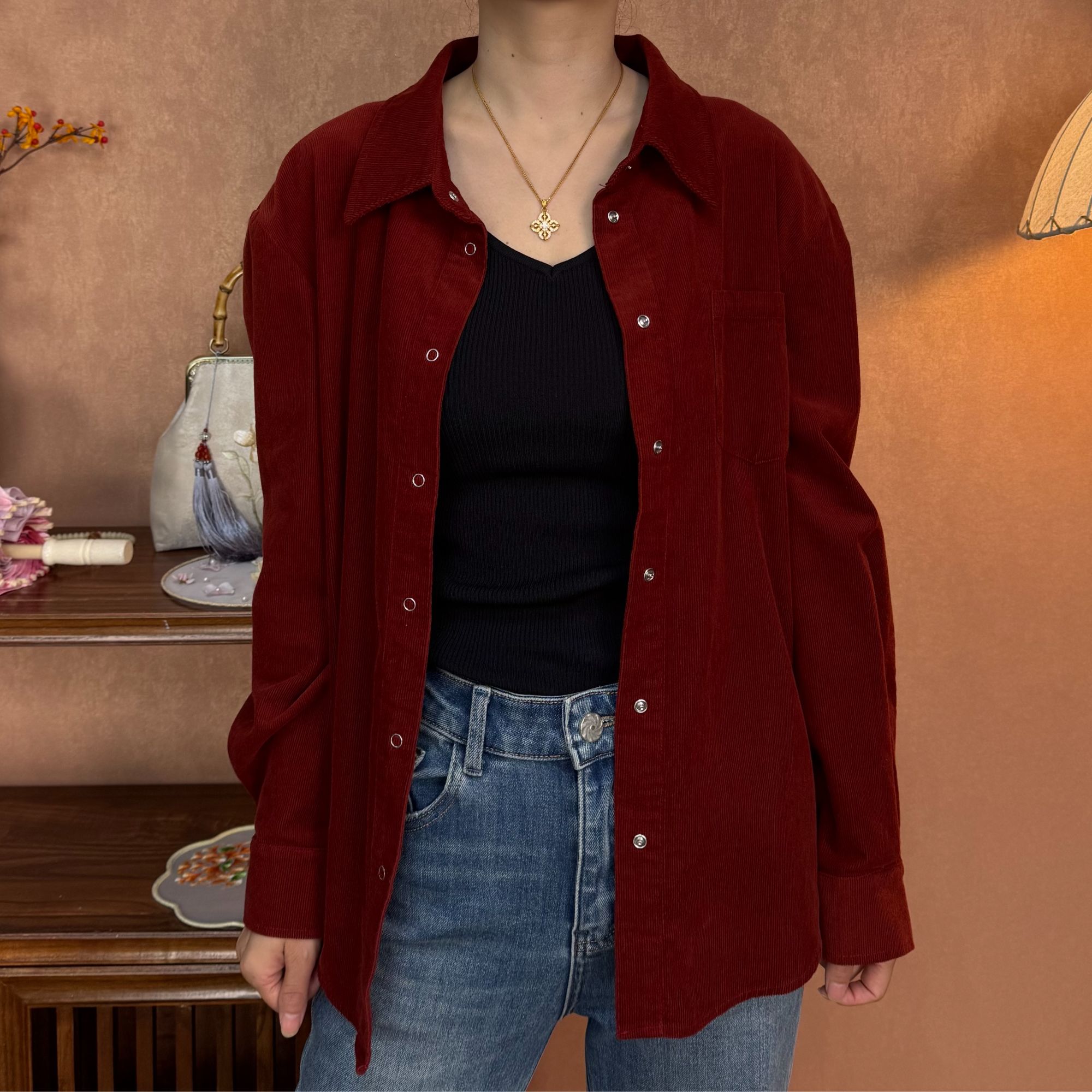 秋季新贵叠穿神器百搭灯芯绒简约复古女士衬衫长袖