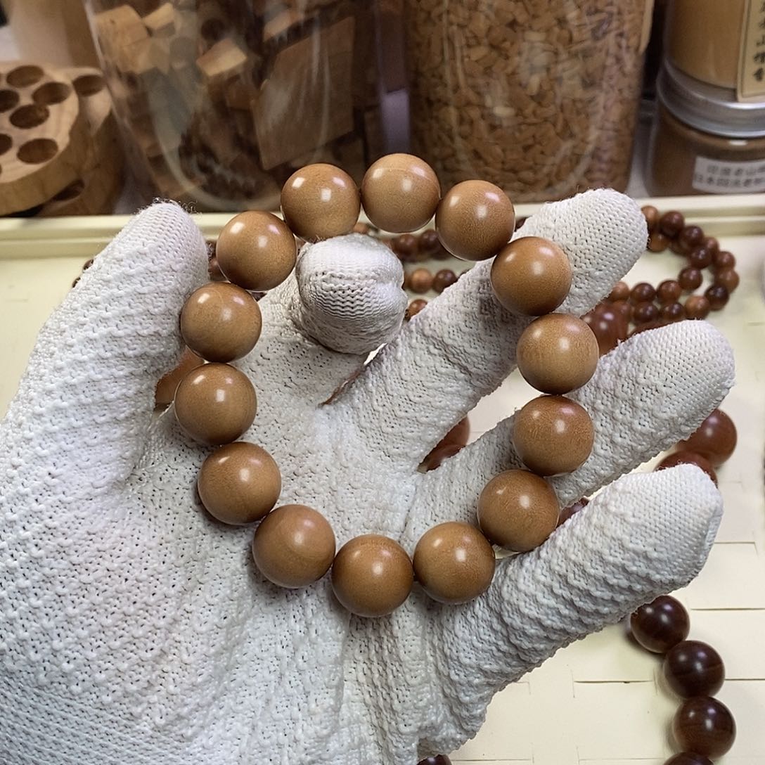 你***称1.6*14奶香老山檀香