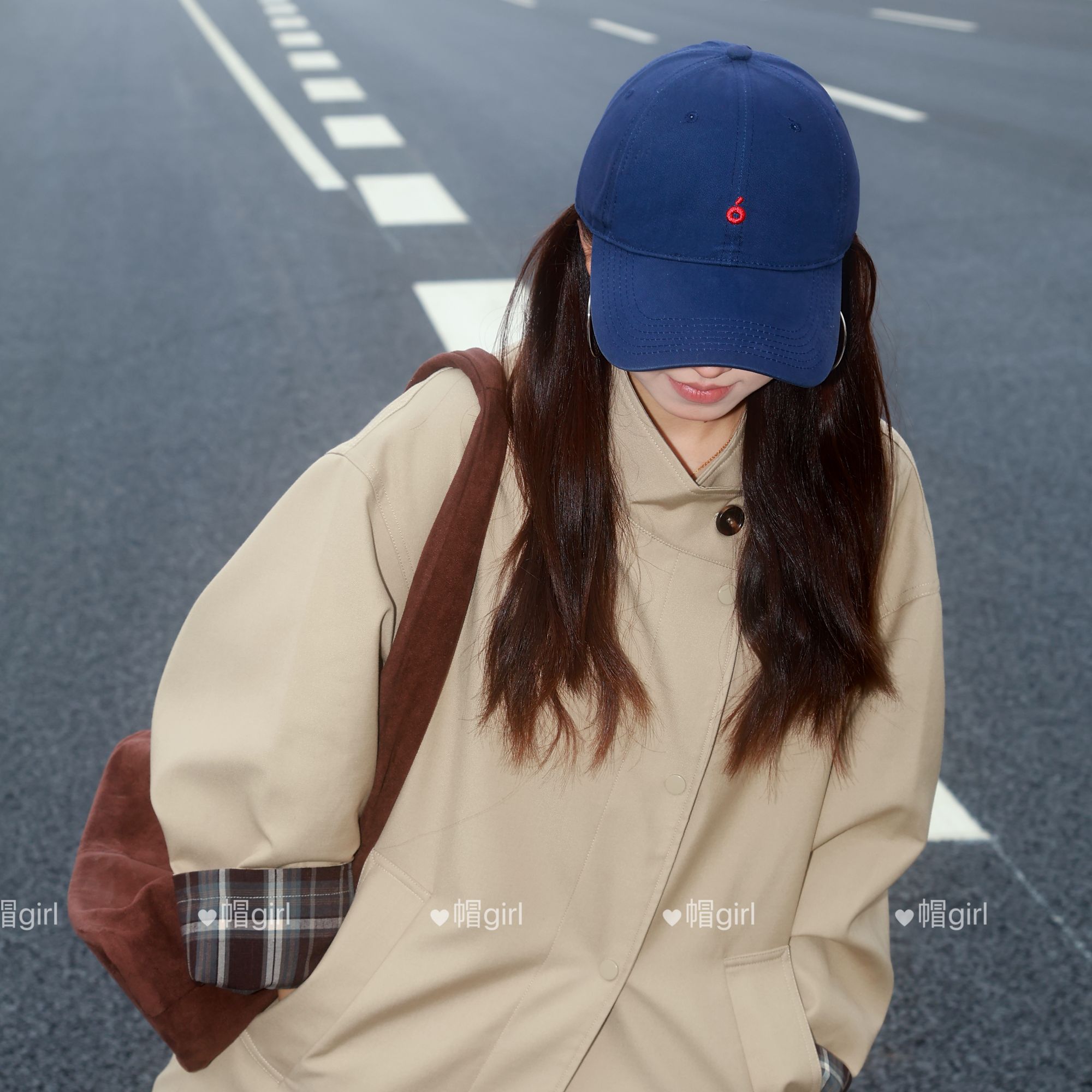 哇喔咿呀2025早秋新款大头定制显脸小棒球帽明星同款苹果圆圈