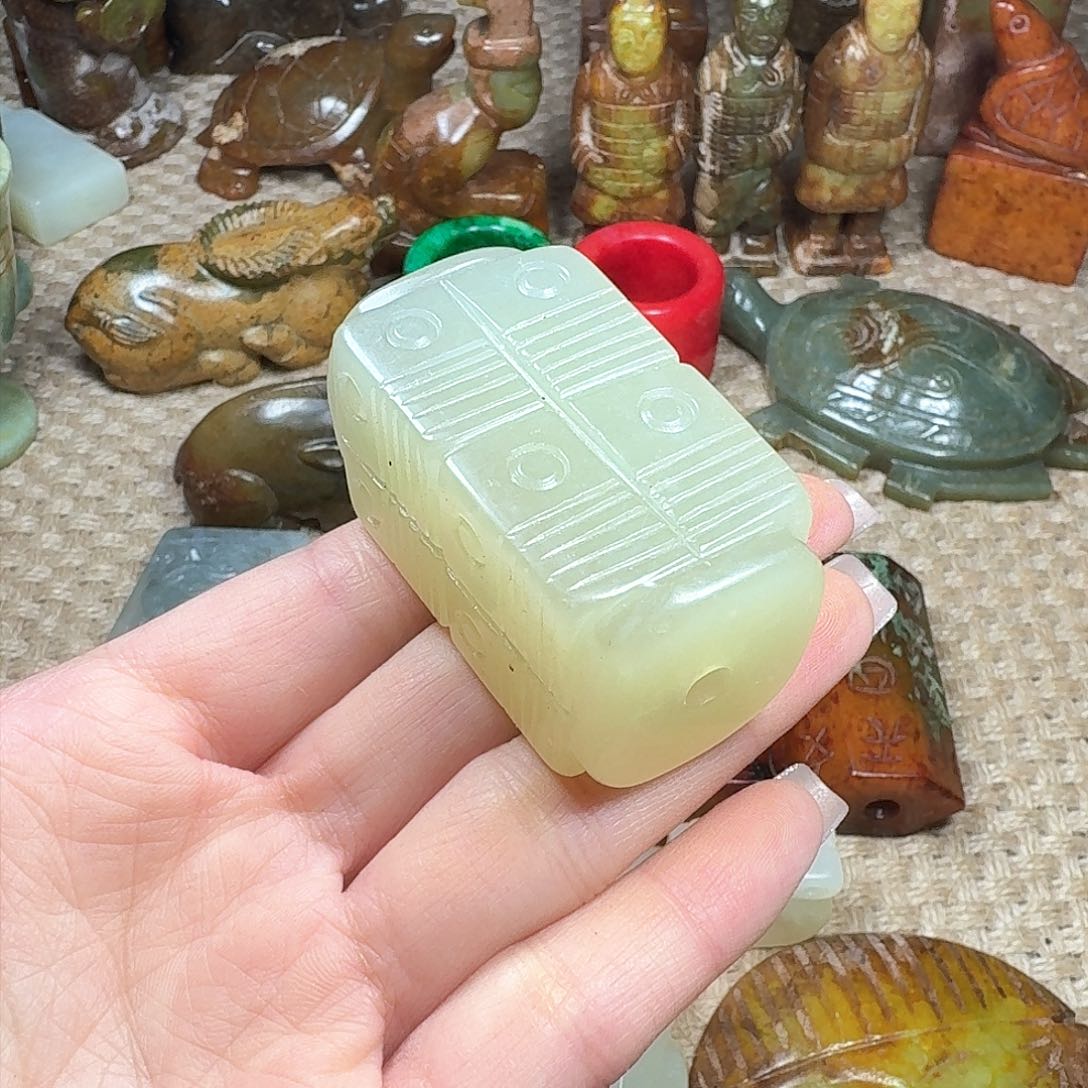 白玉菩提吊坠挂件