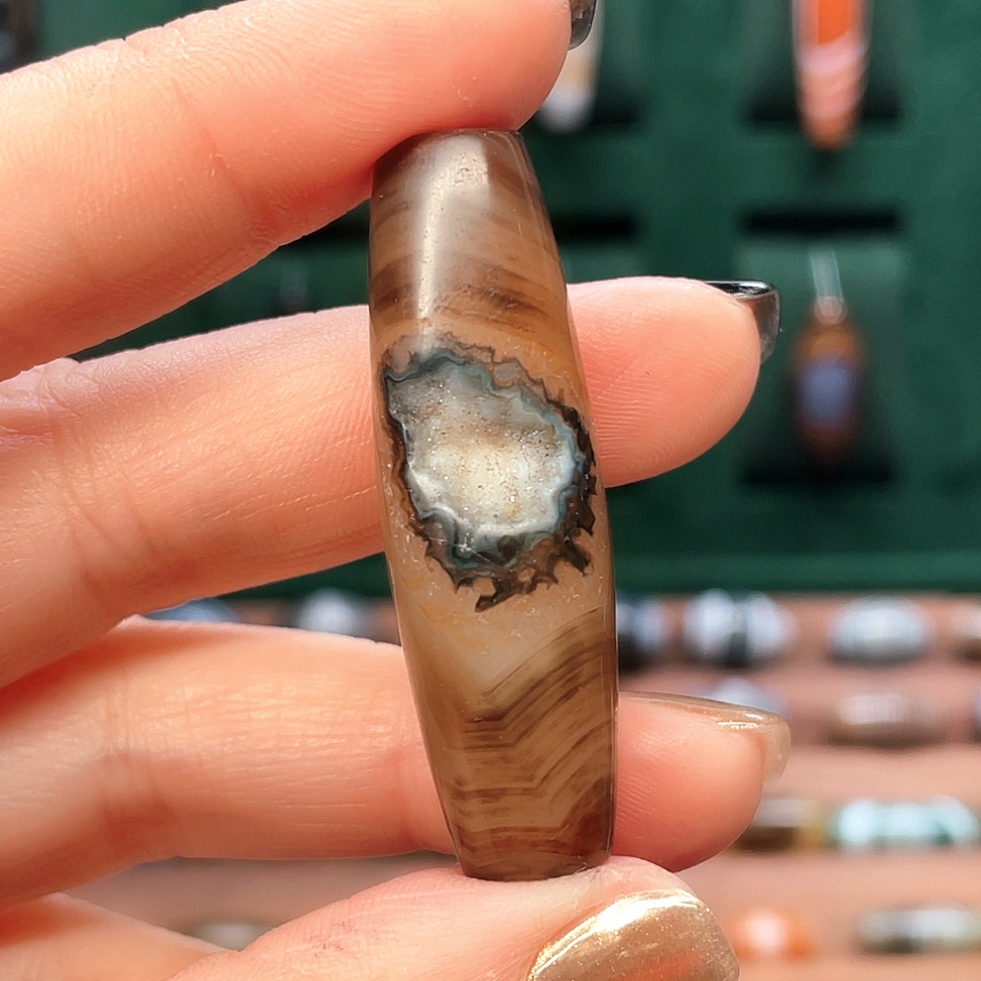 玛瑙/玉髓未镶嵌珠宝半成品