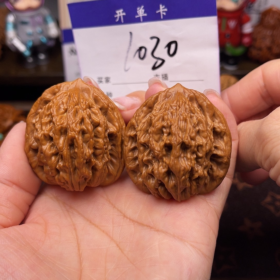 吊坠桃核麦穗虎头40