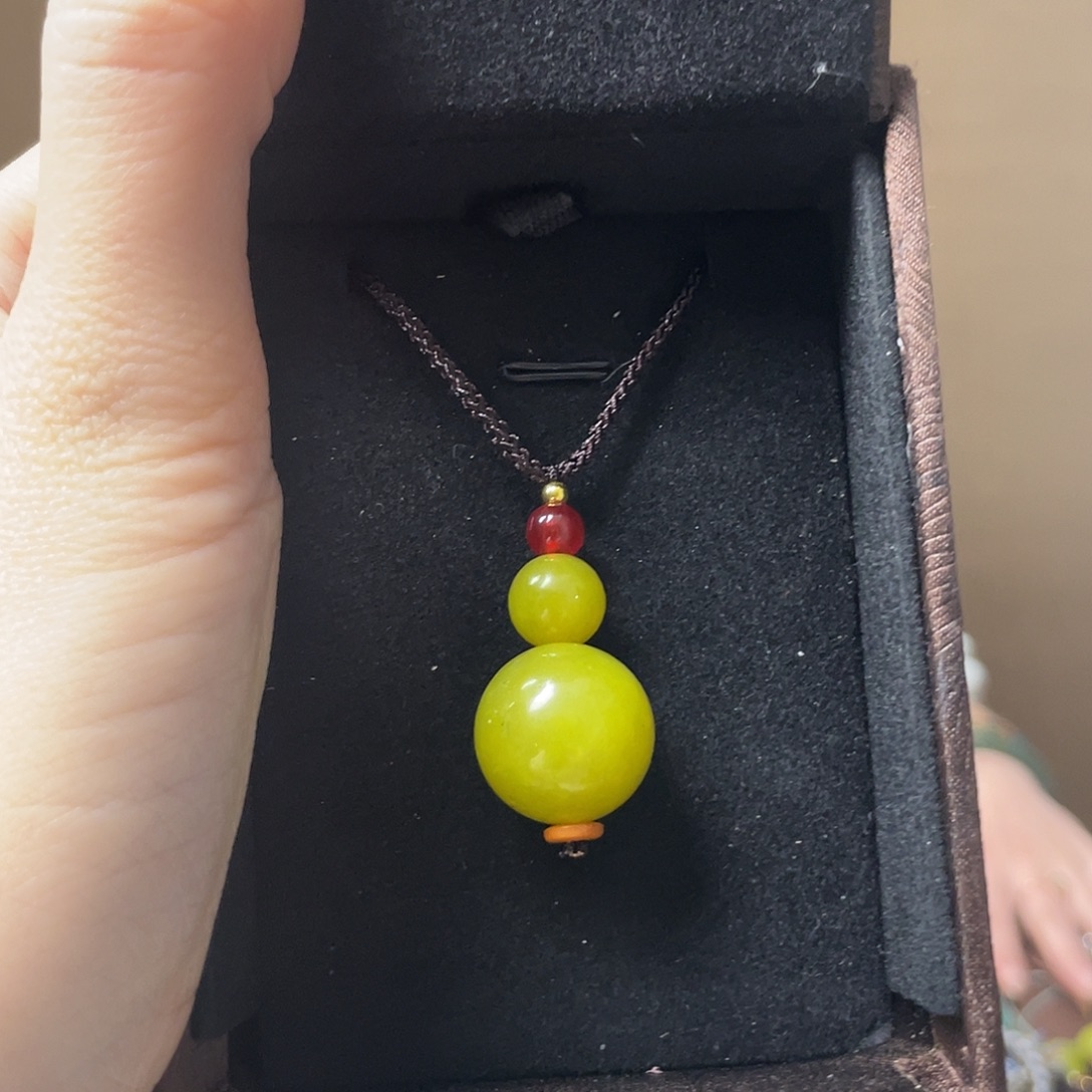 和田玉（糖玉）未镶嵌颈饰