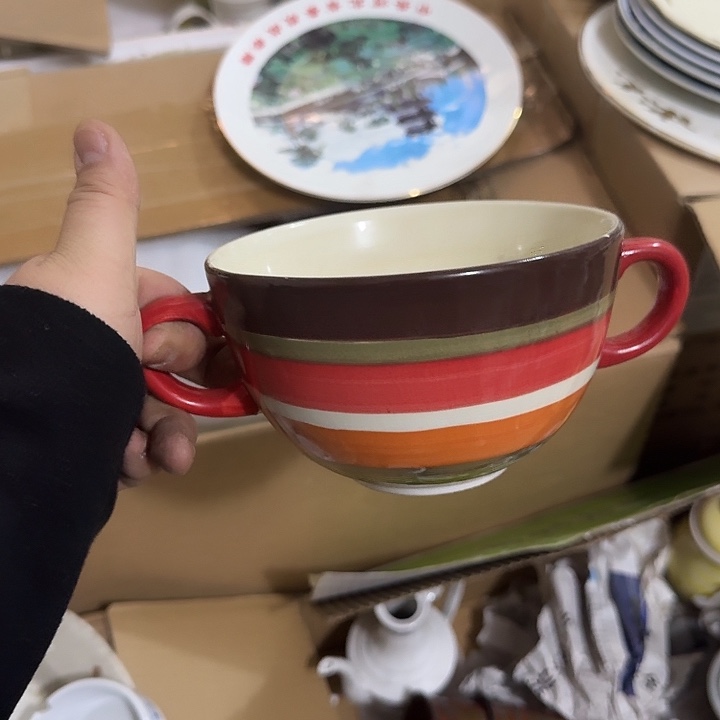 梵***行茶盏陶瓷盘子啥都有