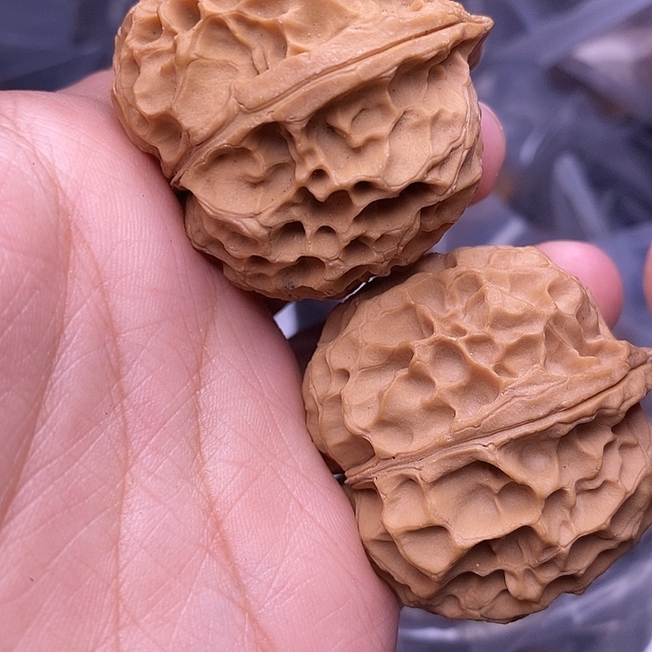 文玩核桃把件   108