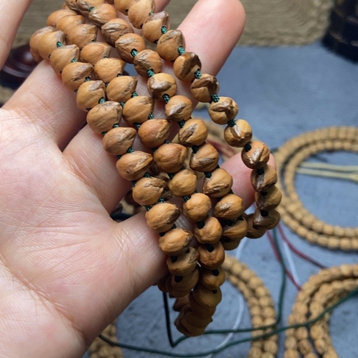 【闪购商品】吊坠柏香籽/百香籽
