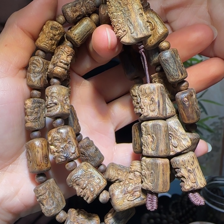 沉香手串十八罗汉白露链子42克