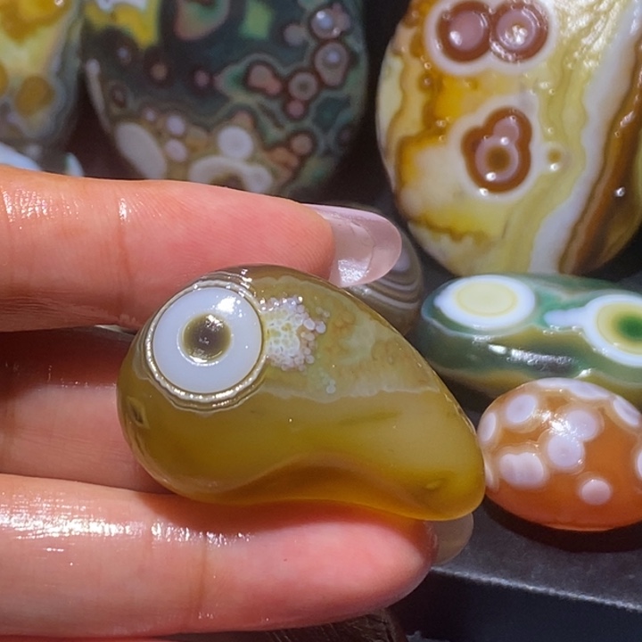 玛瑙/玉髓未镶嵌珠宝奇石5