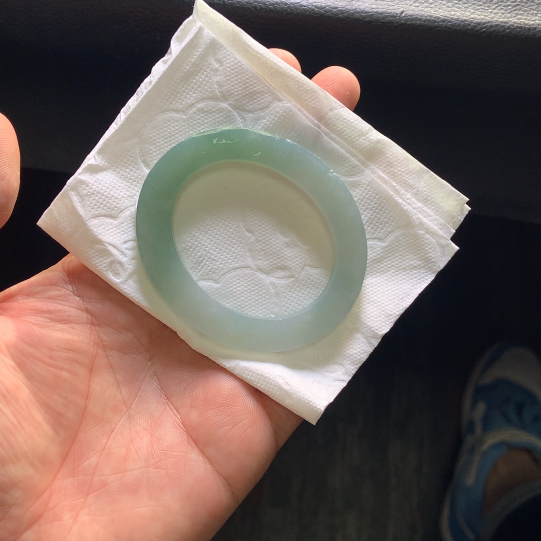 定制翡翠未镶嵌手镯定制