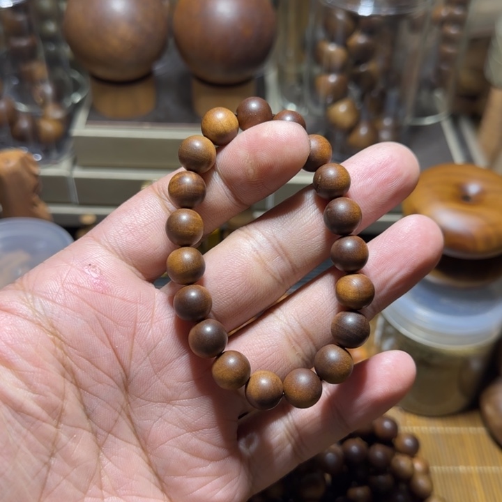 檀香木老山檀香1.0瑕疵