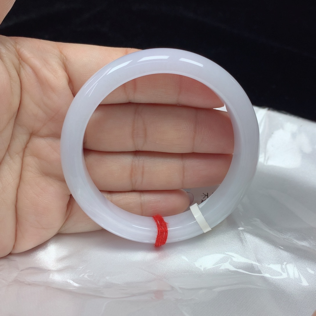 翡翠手镯未镶嵌正圈57.5