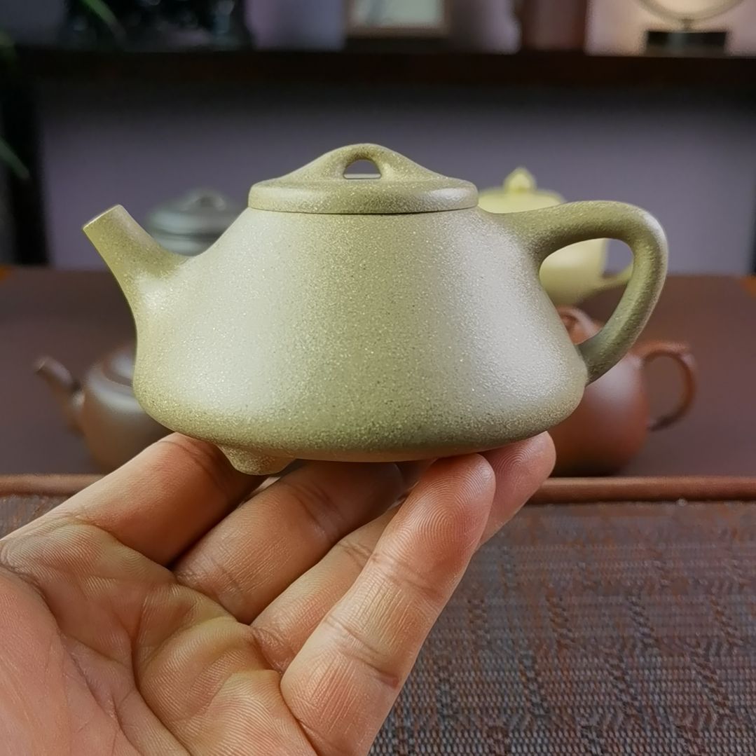 紫砂茶壶本山段子冶石瓢200CC