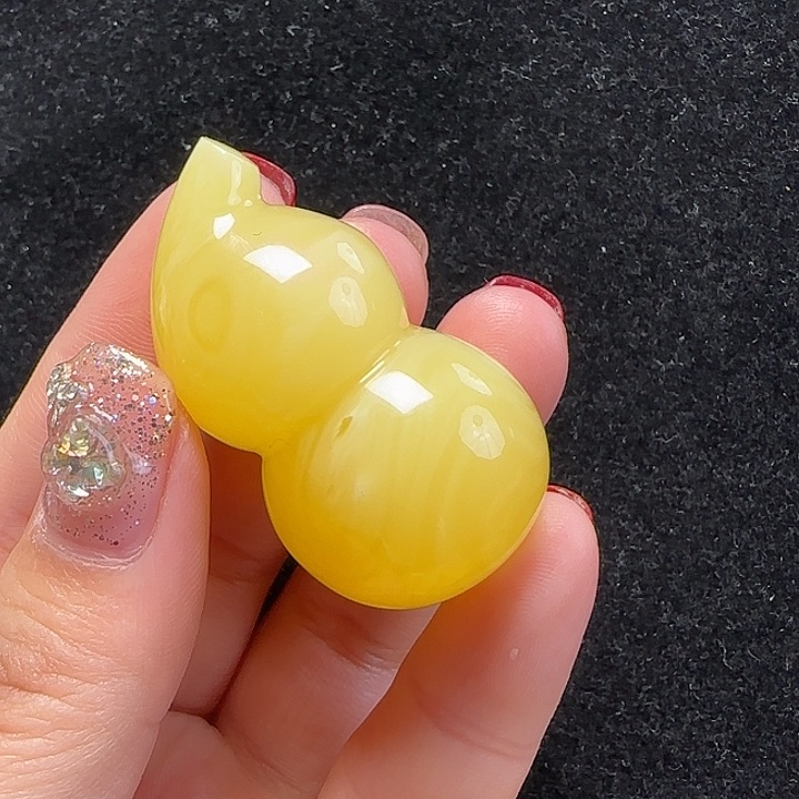 蜜蜡珠宝奇石未镶嵌