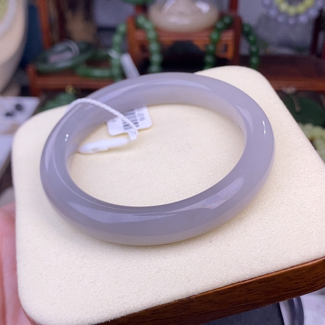 和田玉59 仙紫烟紫脂膏级老料手镯天花板清货未镶嵌