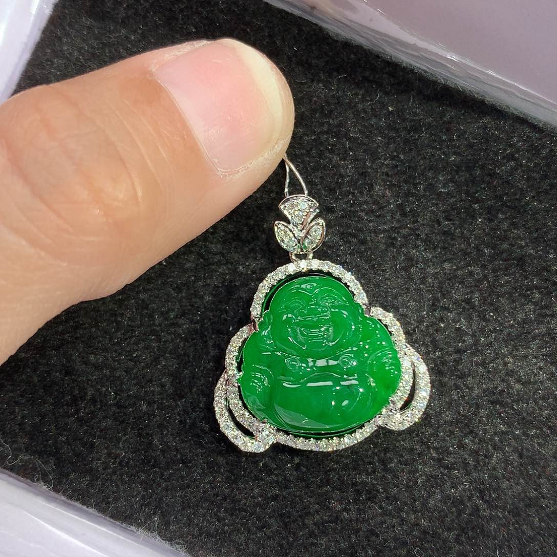 翡翠吊坠(赠链)18K金镶嵌
