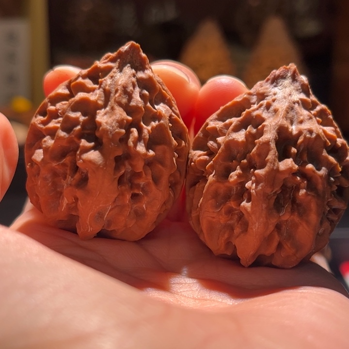 文玩核桃吊坠赤焰军2