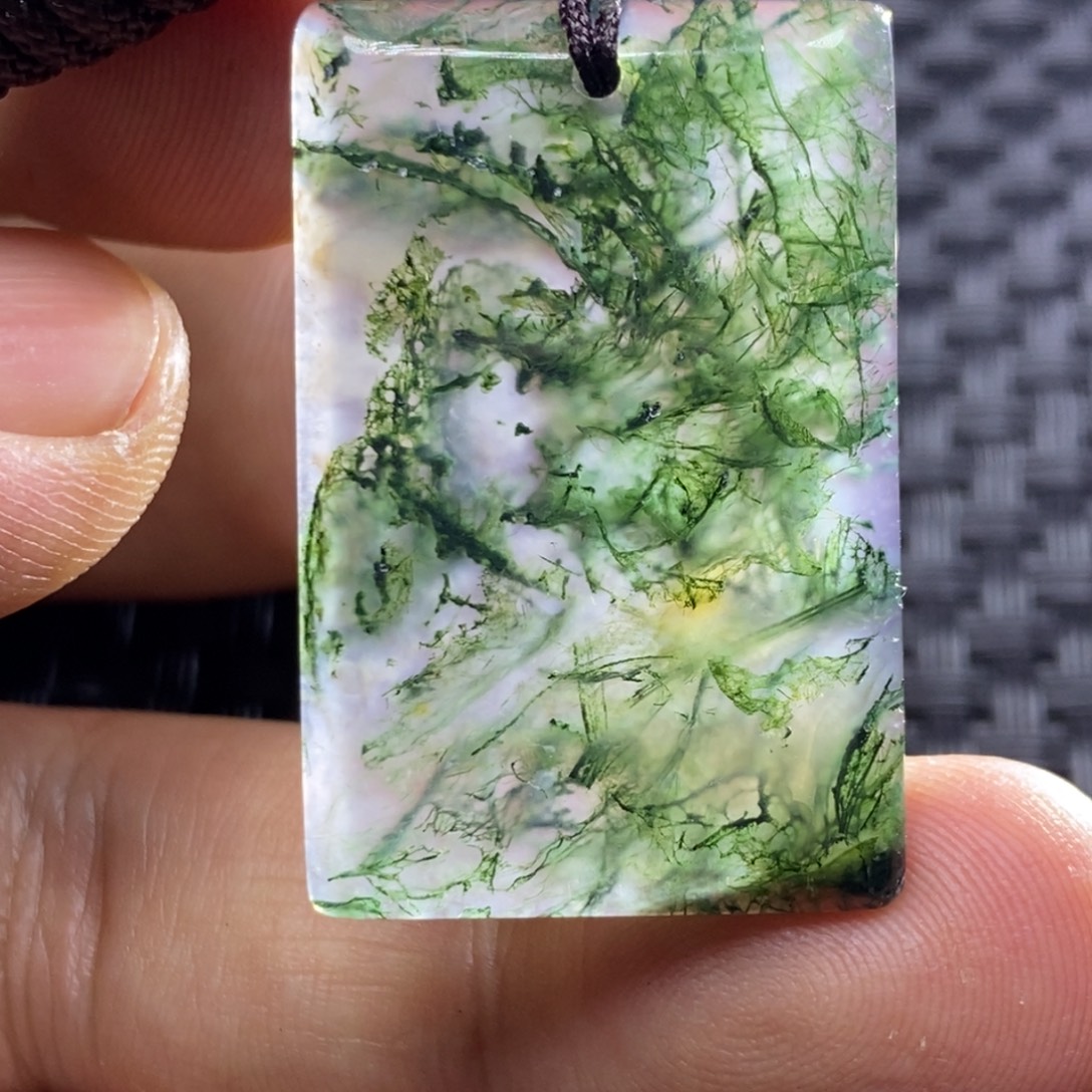 尚***长玛瑙/玉髓未镶嵌颈饰