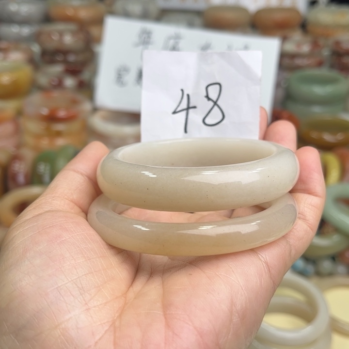 石英质玉微瑕55和56➕发2条未镶嵌