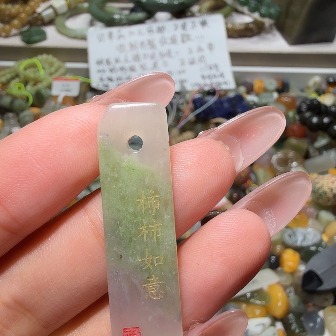 和田玉未镶嵌珠宝奇石