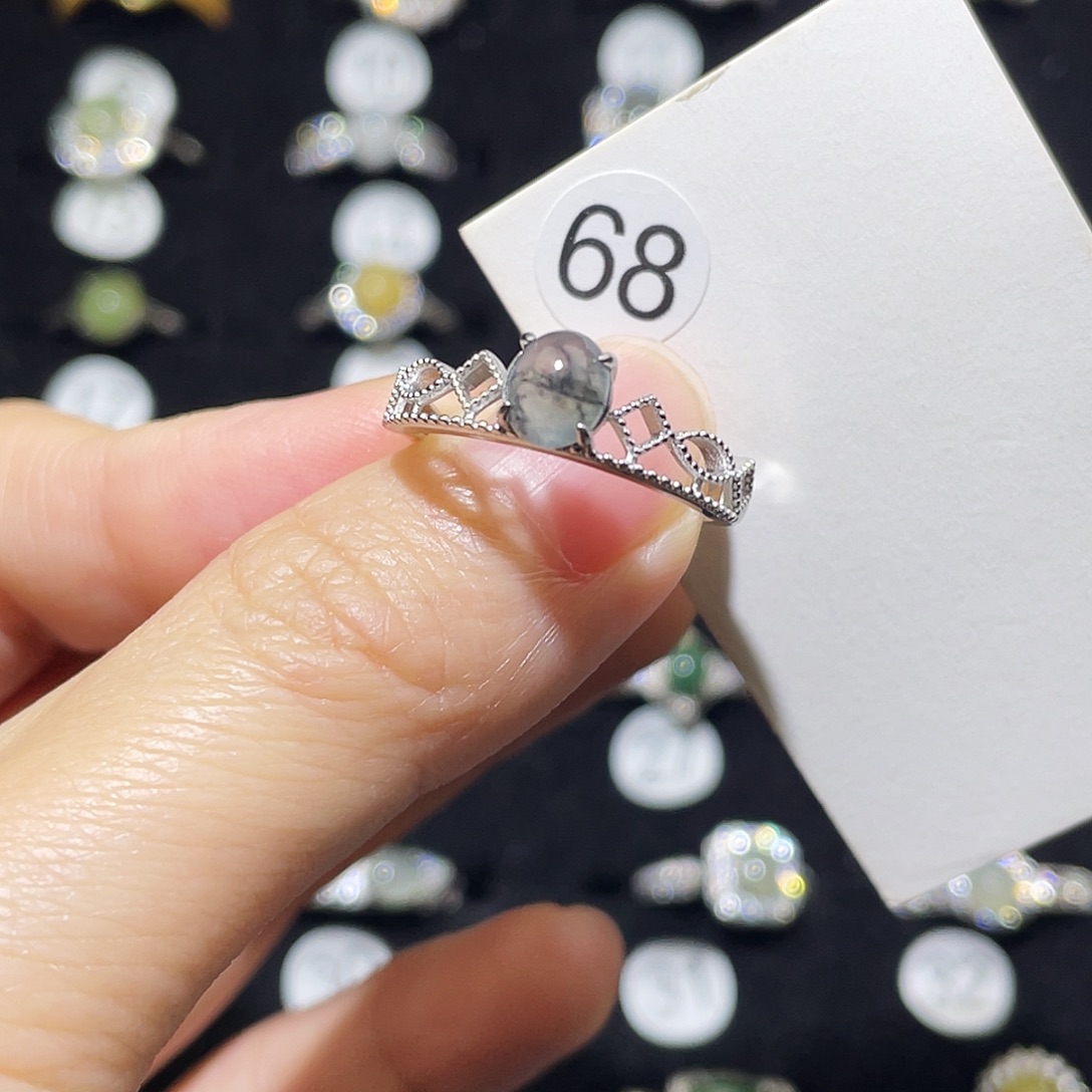 翡翠未镶嵌戒指戒指