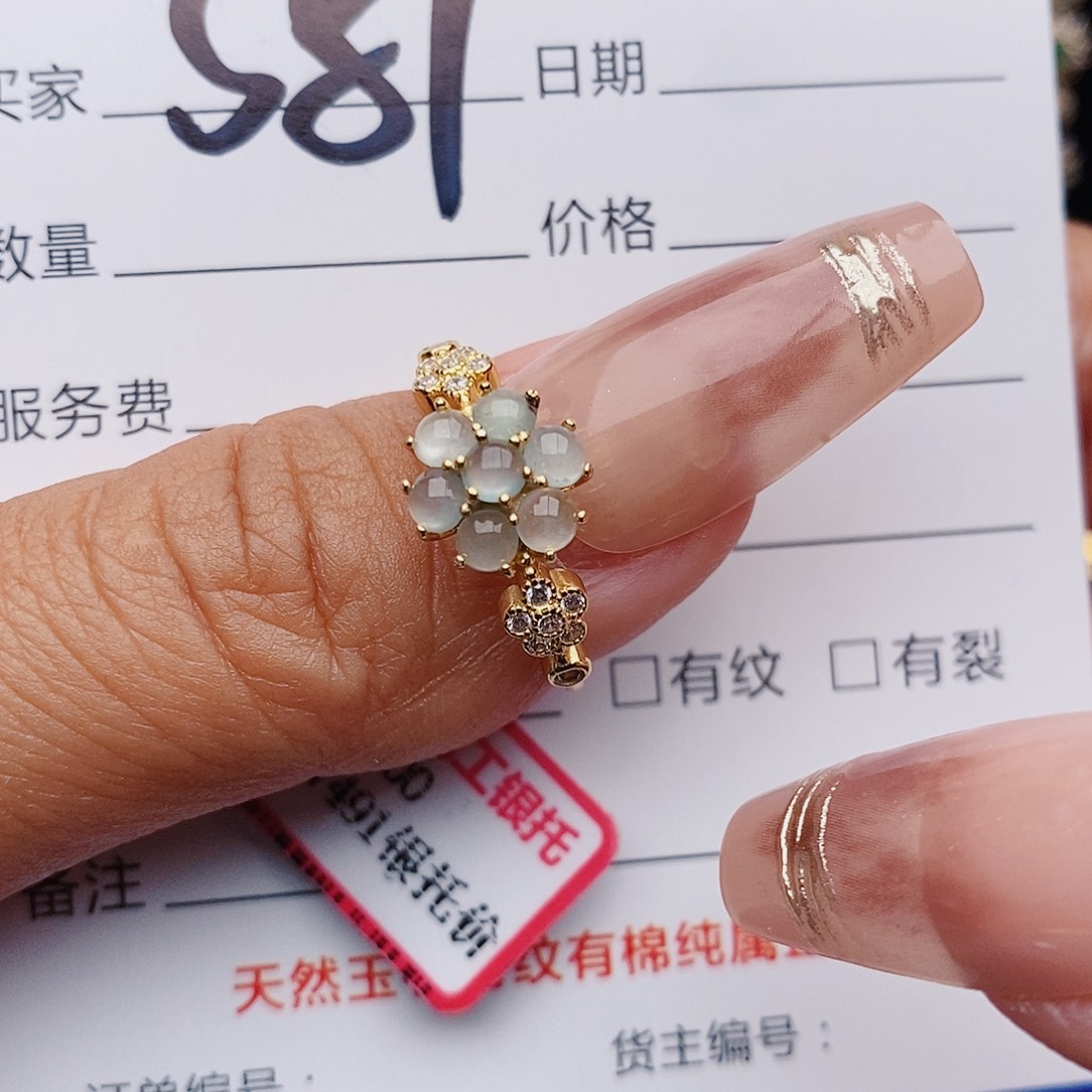 翡翠戒指银S925镶嵌戒指