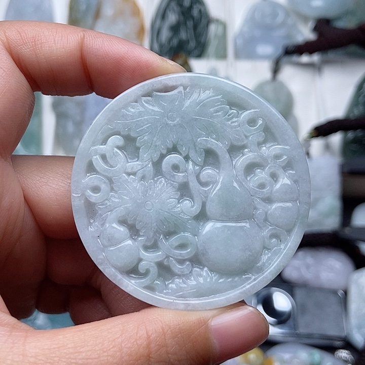 翡翠吊坠(不含链)未镶嵌翡翠
