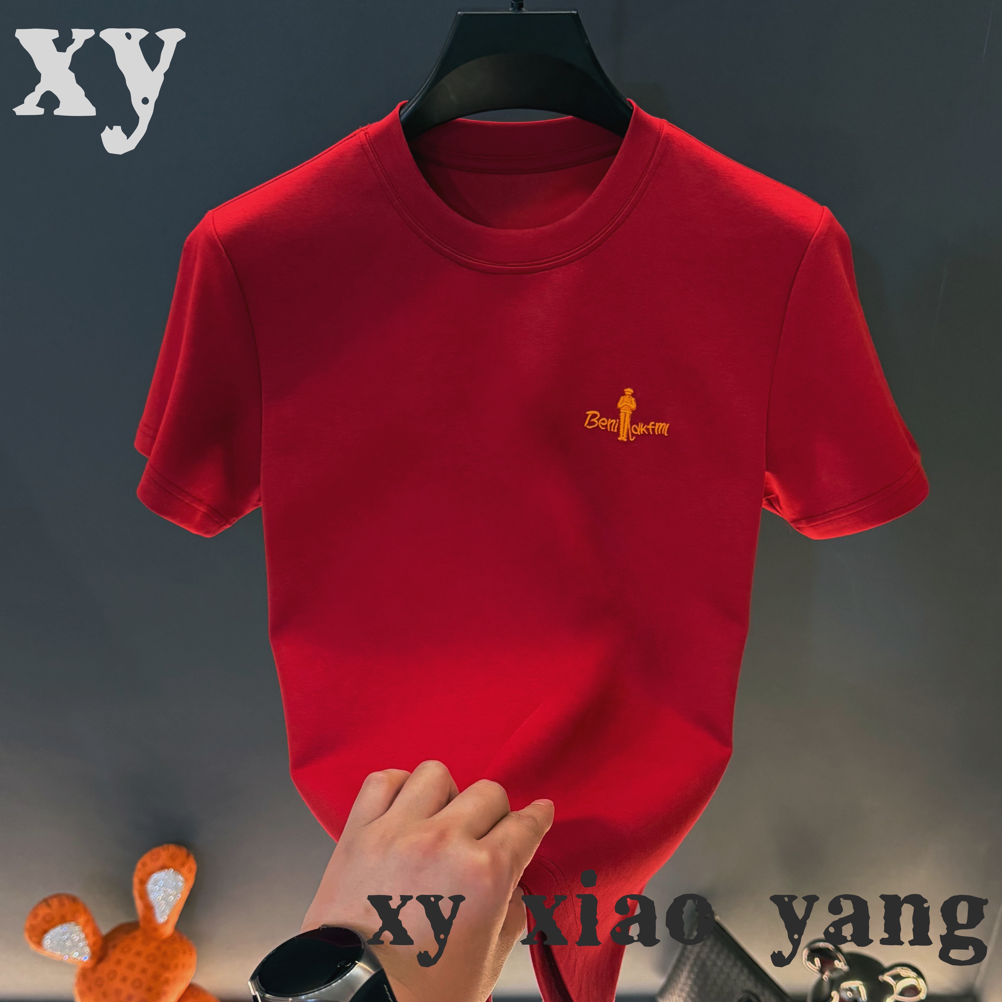 【LL推荐】1月冬季加厚款重工刺绣高奢时尚修身网红版潮流休闲内搭