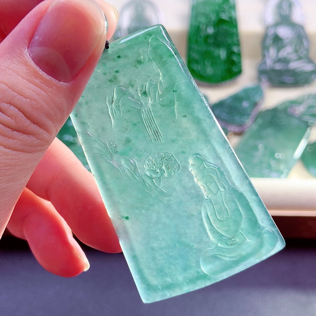 【闪购商品】翡翠未镶嵌颈饰天然