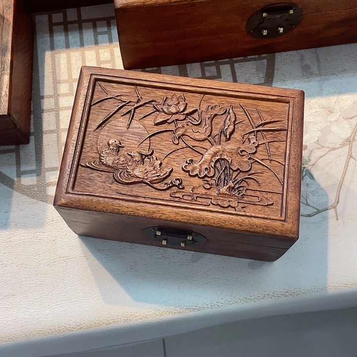 贡木收是饿盒盒盒盒