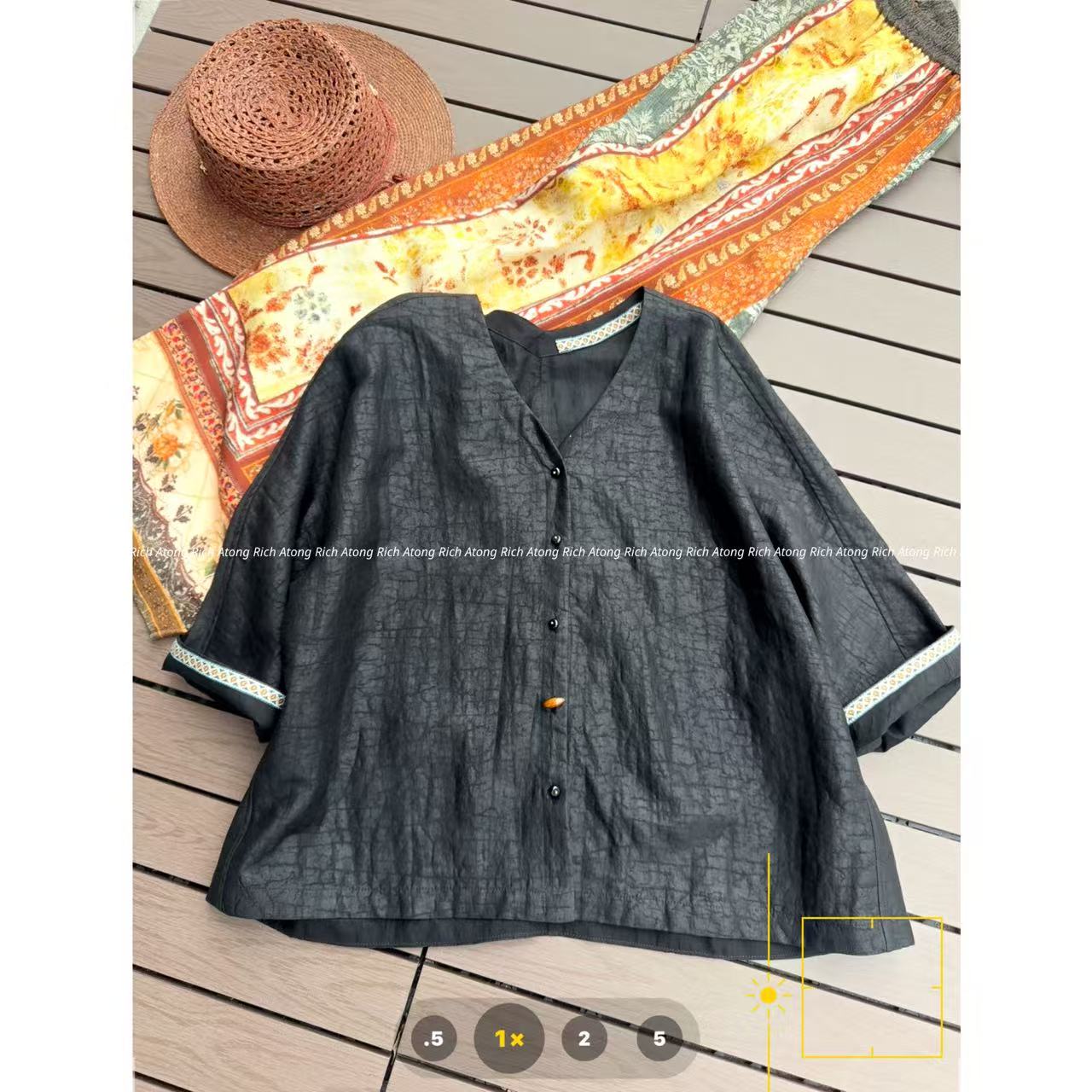 atong/阿彤-【龟裂纹】-2025 夏季极简V领100% silk大牌小衫0517-36