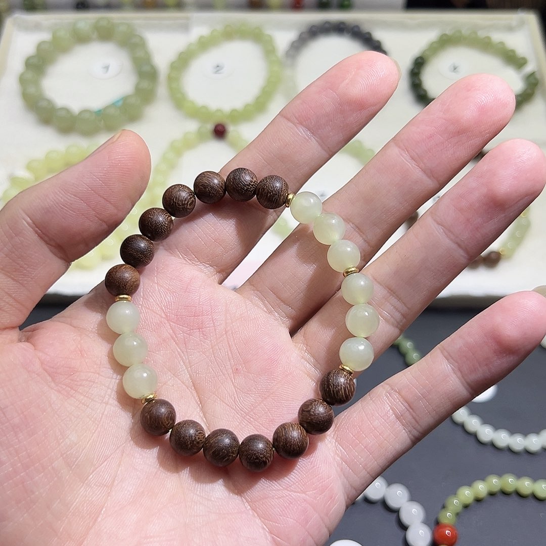 和田玉未镶嵌吊坠(不含链)