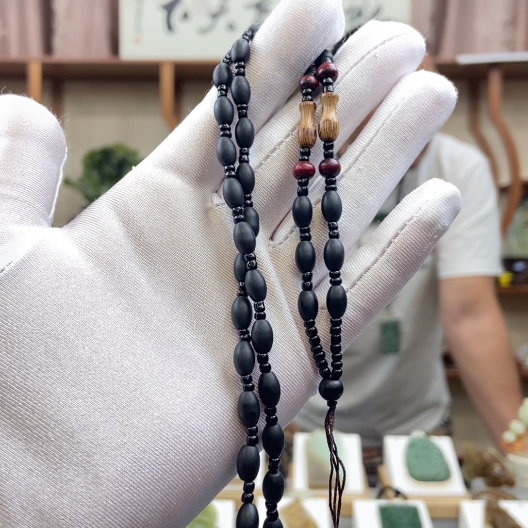 黑曜岩未镶嵌颈饰