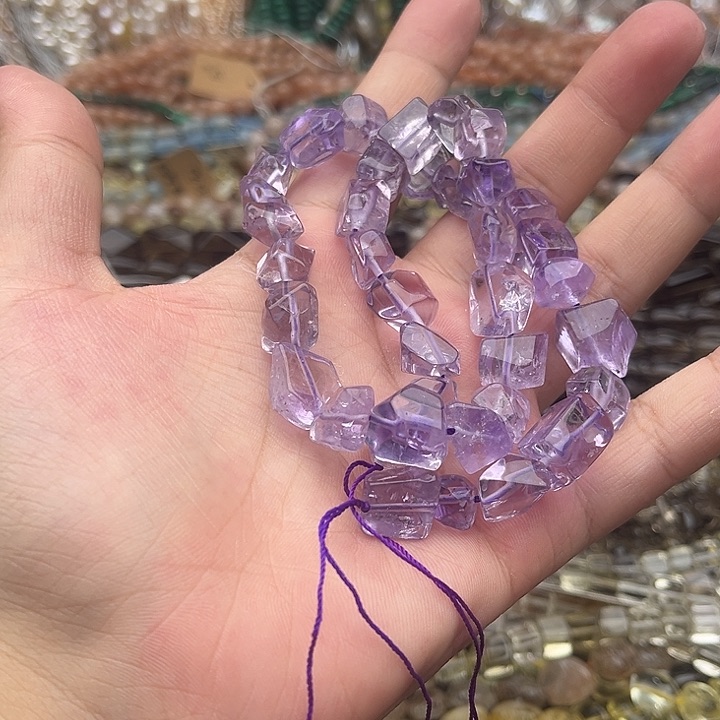 玛瑙/玉髓合金珠宝半成品一条紫晶随型刻面