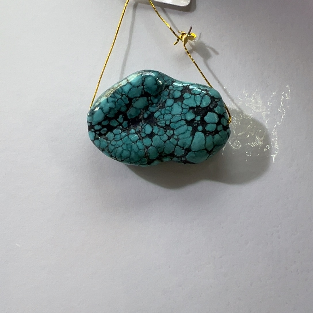 绿松石未镶嵌挂件