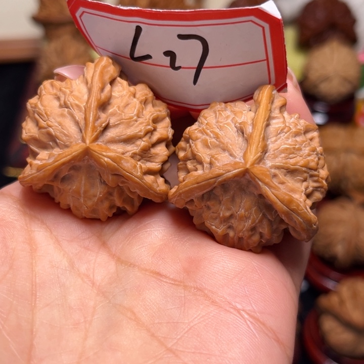 文玩核桃吊坠37盘山奔27