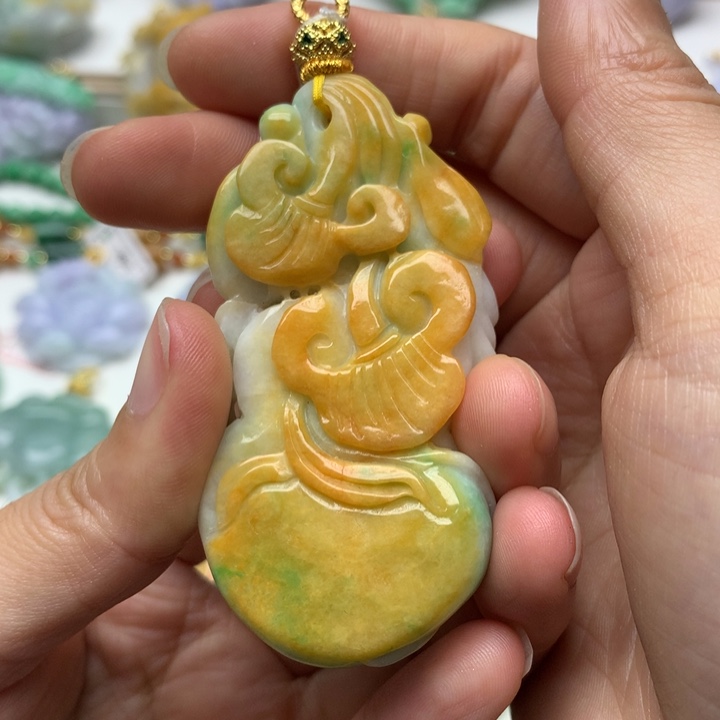 颈饰未镶嵌翡翠正翡翠